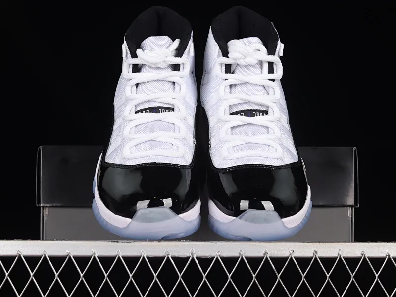 All categories Air Jordan Jordan series basketball shoes Air Jordan 11 OG version Air Jordan 11Concord AJ11 Concord black and white replica basketball shoes 378037-100
